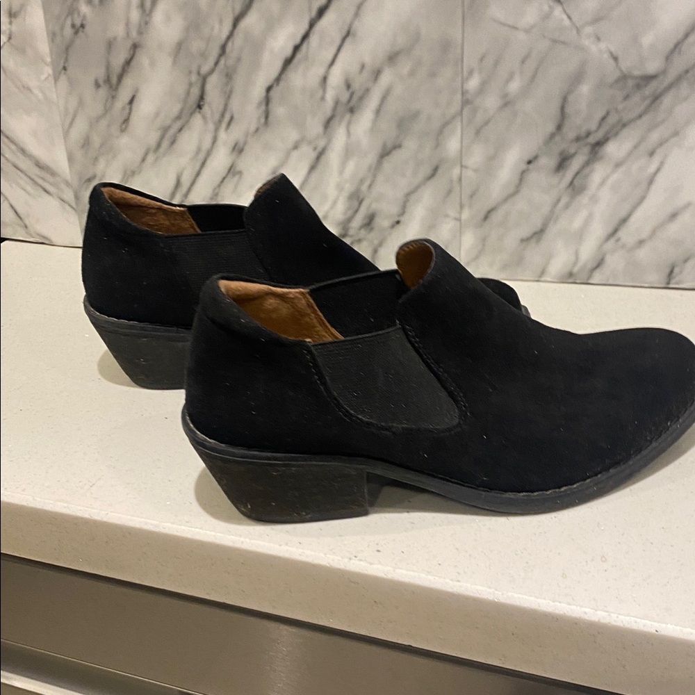 Euro Soft Elegant Black Women's Shoes 7 - Picture 2 of 8